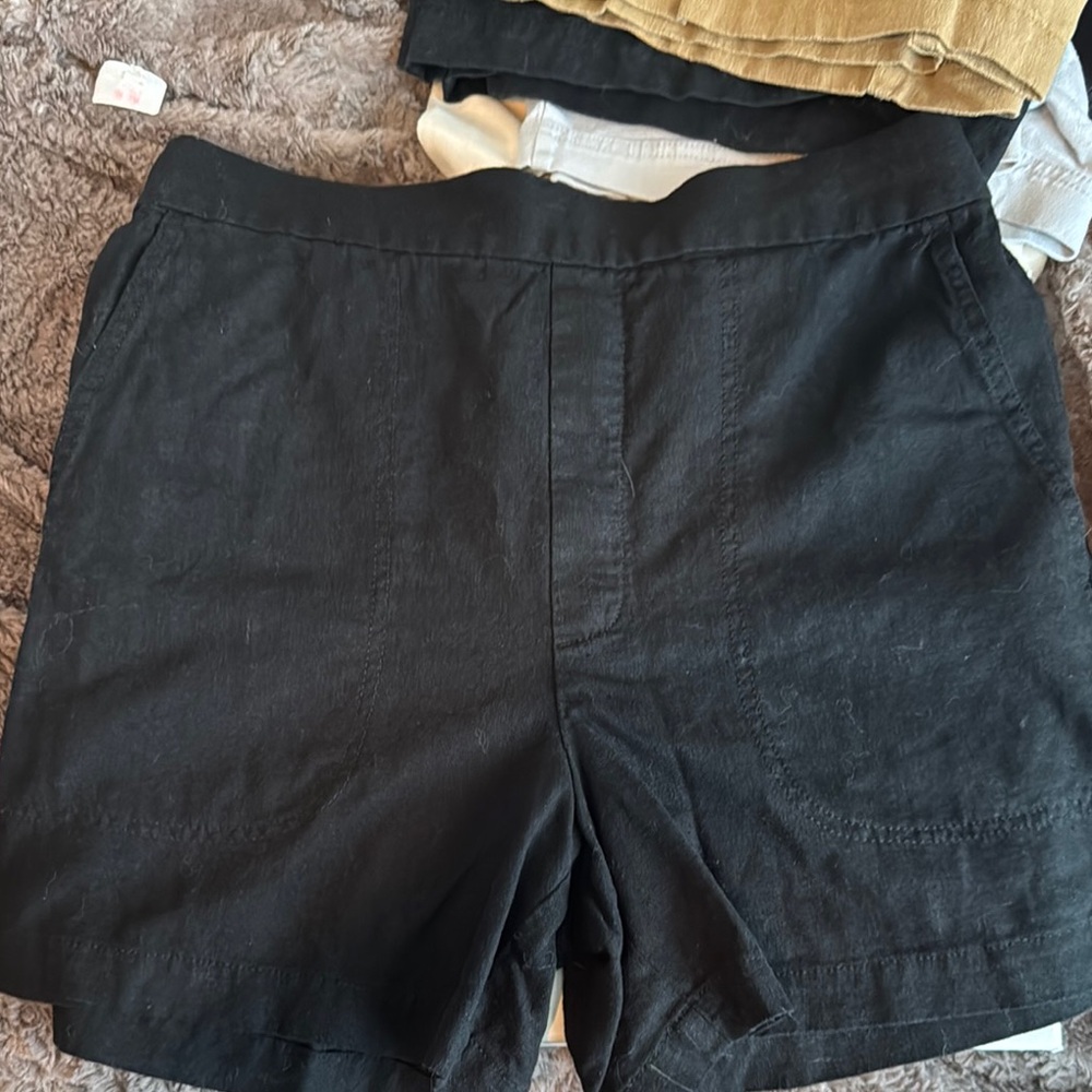 Banana Republic Black Bermuda Shorts Classic Style